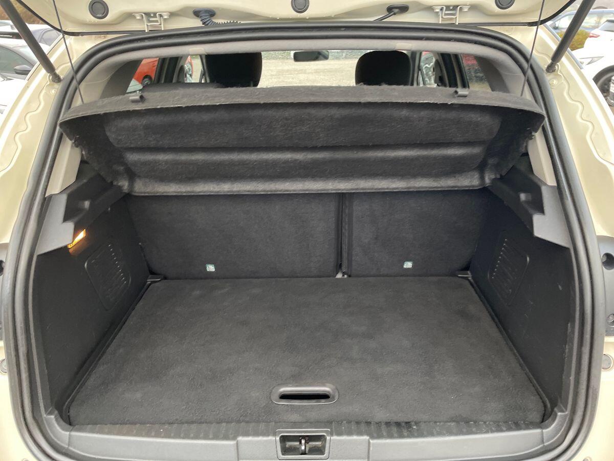 Used Renault Captur 2016 for sale - 76899070: Photo 12