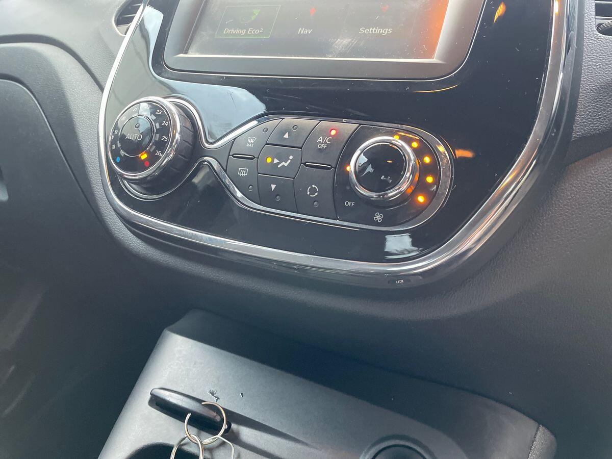 Used Renault Captur 2016 for sale - 76899070: Photo 18