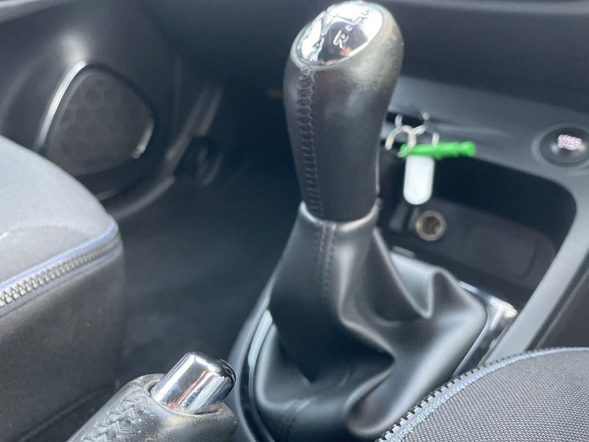 Used Renault Captur 2016 for sale - 76899070: Photo 19