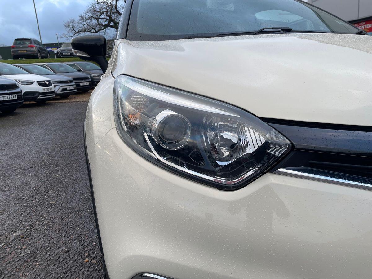 Used Renault Captur 2016 for sale - 76899070: Photo 21