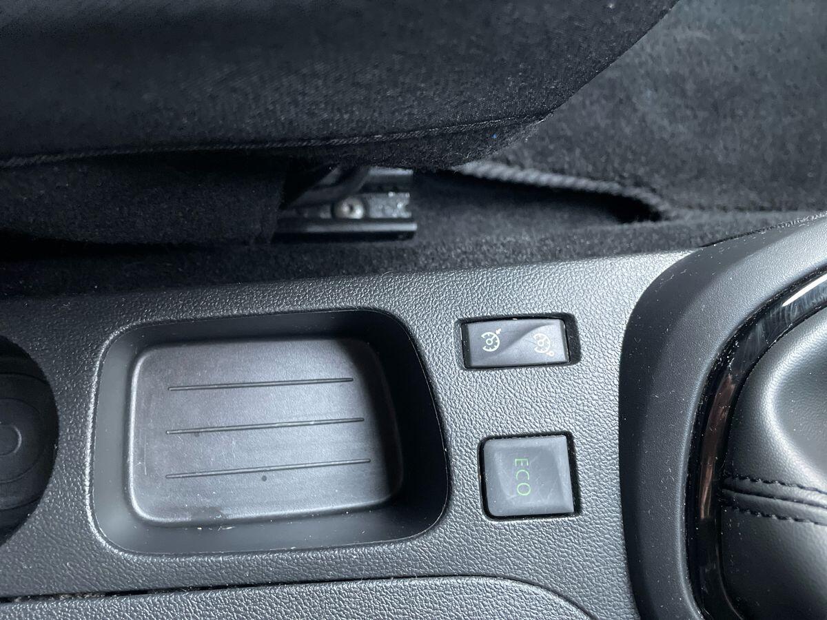 Used Renault Captur 2016 for sale - 76899070: Photo 23