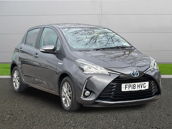 Used Toyota Yaris 2018 for sale - 77685796: Photo