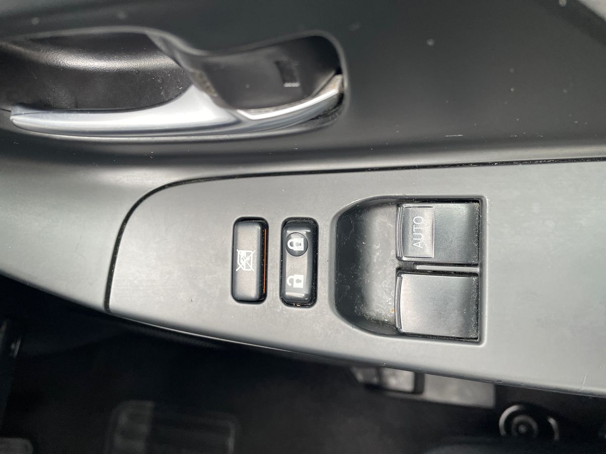 Used Toyota Yaris 2018 for sale - 77685796: Photo 20