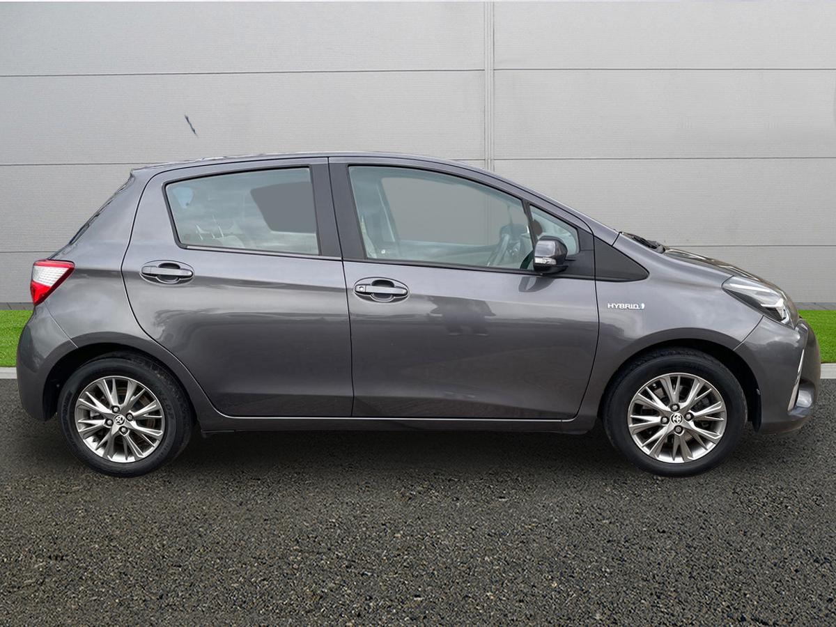 Used Toyota Yaris 2018 for sale - 77685796: Photo 8