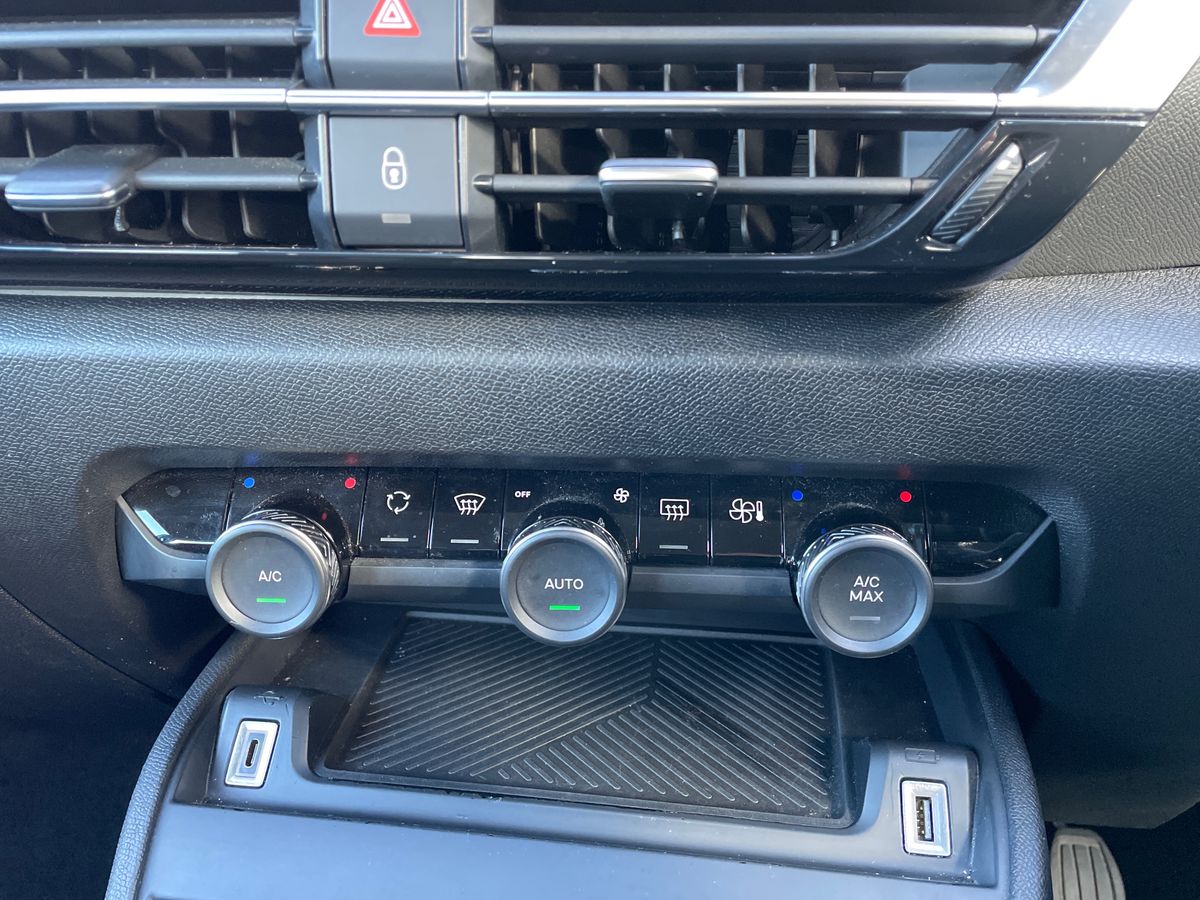 Used Citroen C4 2023 for sale - 77726116: Photo 18