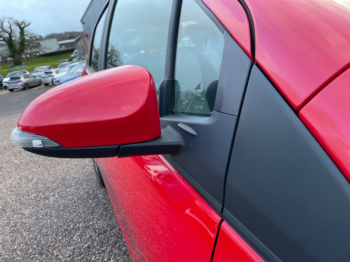 Used Toyota Yaris 2020 for sale - 77232194: Photo 22