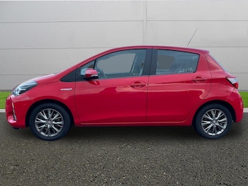 Used Toyota Yaris 2020 for sale - 77232194: Photo