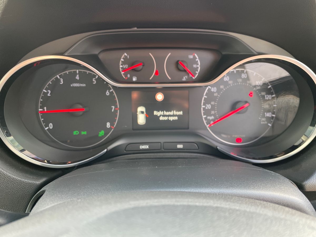 Used Vauxhall Grandland X 2018 for sale - 77256519: Photo 14