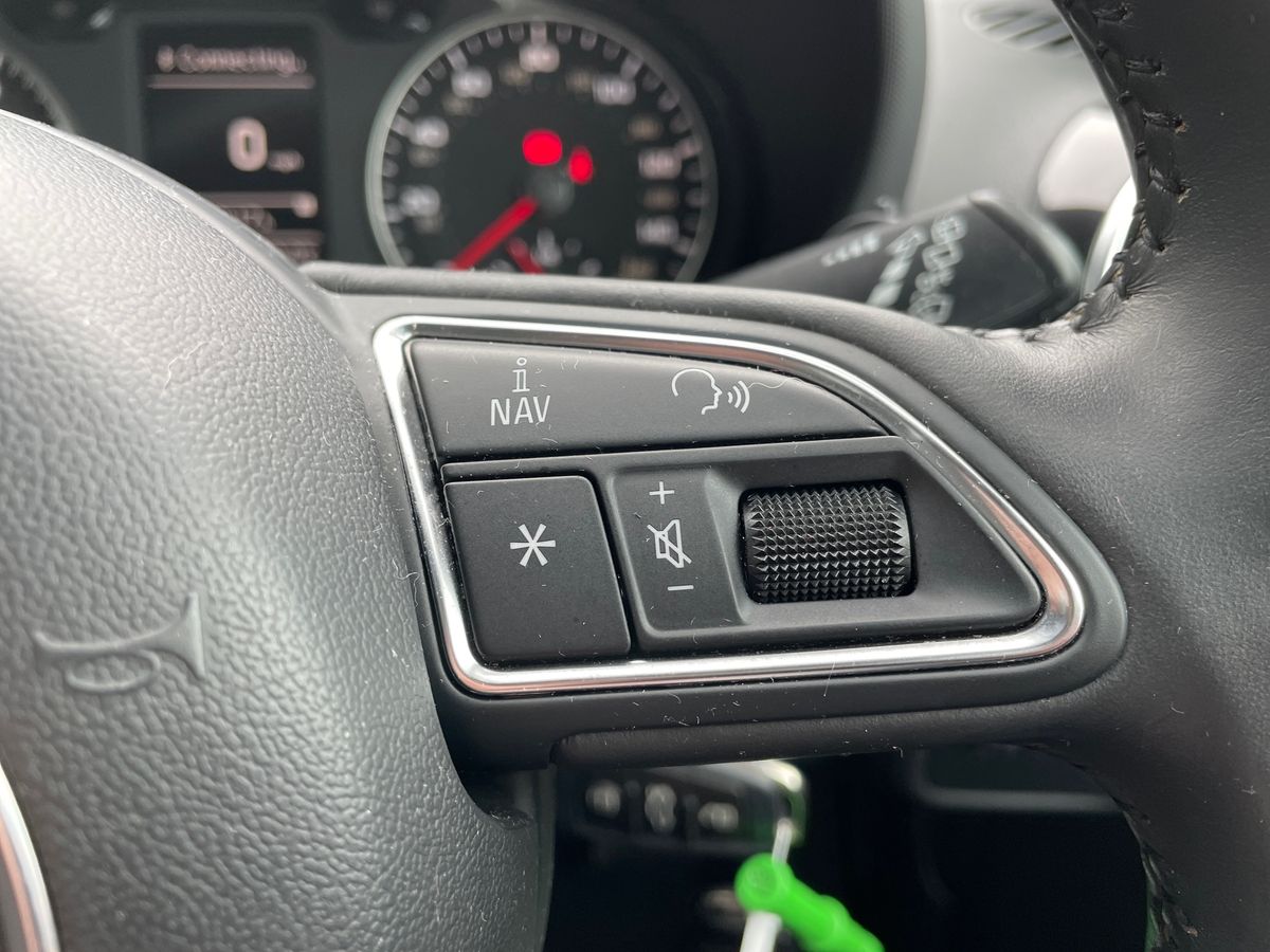 Used Audi A1 2011 for sale - 77927367: Photo 17