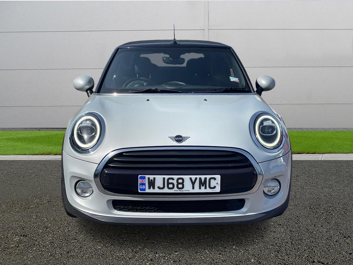 Used MINI Convertible 2018 for sale - 78172658: Photo 2
