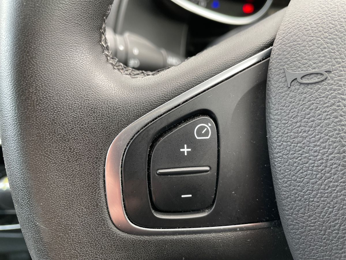 Used Renault Clio 2019 for sale - 78136985: Photo 16