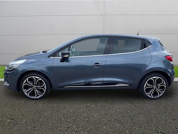 Used Renault Clio 2019 for sale - 78136985: Photo