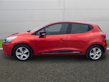 Used Renault Clio 2015 for sale - 78967188: Photo