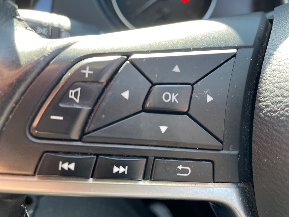 Used Nissan Qashqai 2018 for sale - 77942074: Photo 16