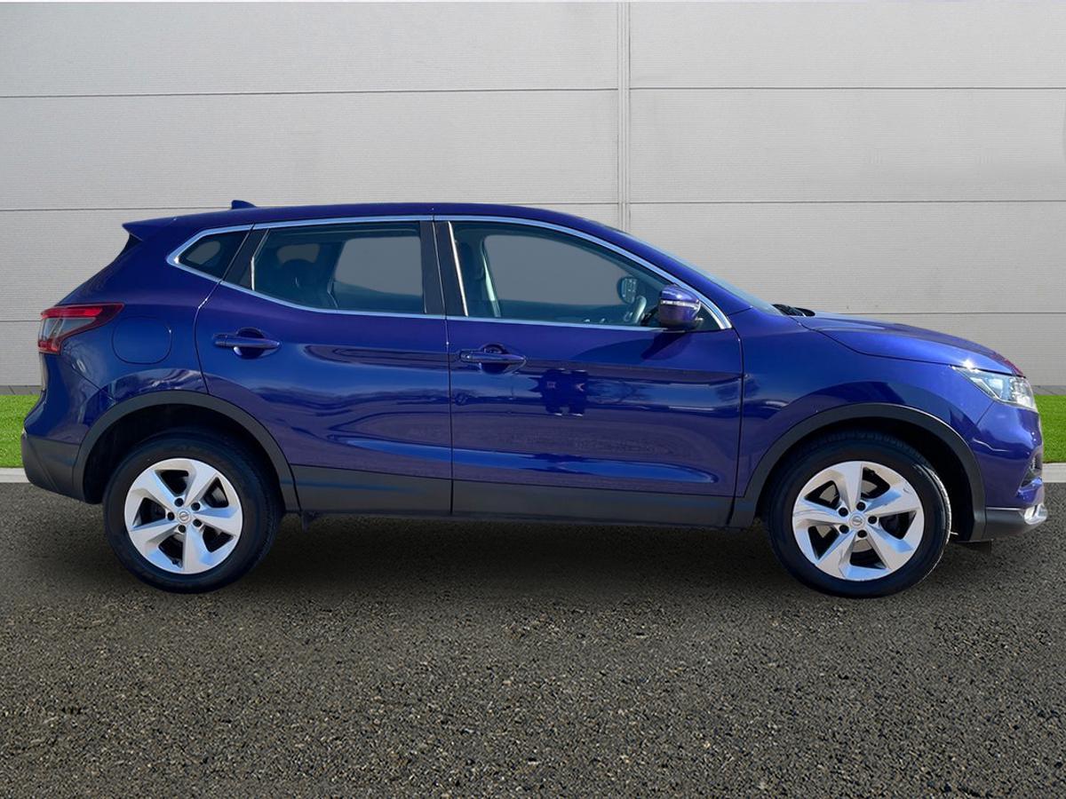 Used Nissan Qashqai 2018 for sale - 77942074: Photo 8