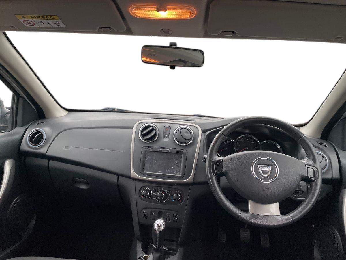 Used Dacia Sandero Stepway 2016 for sale - 76731083: Photo 13