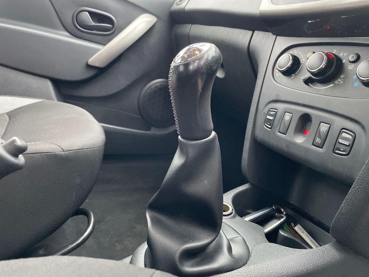 Used Dacia Sandero Stepway 2016 for sale - 76731083: Photo 19