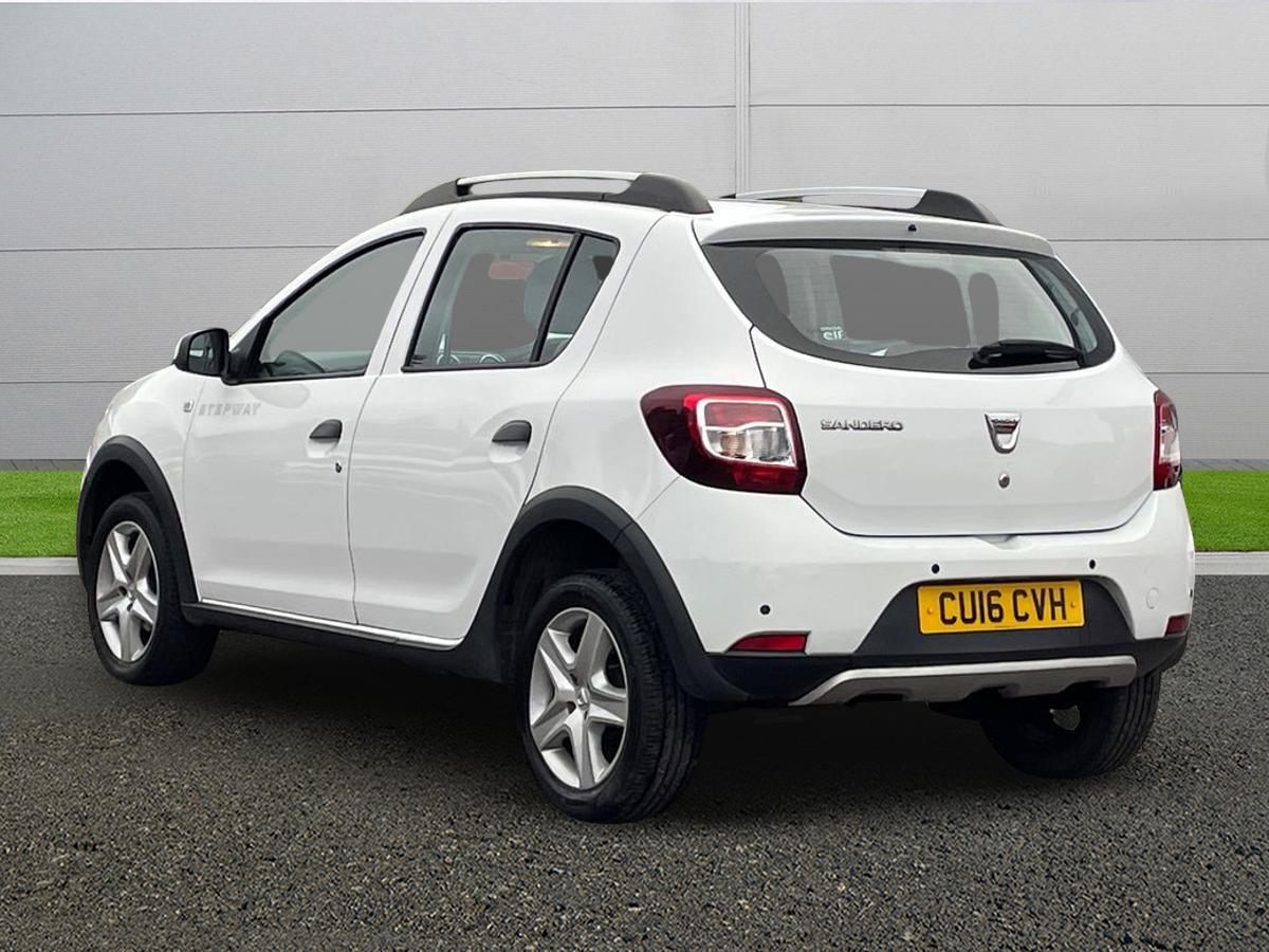 Used Dacia Sandero Stepway 2016 for sale - 76731083: Photo 5