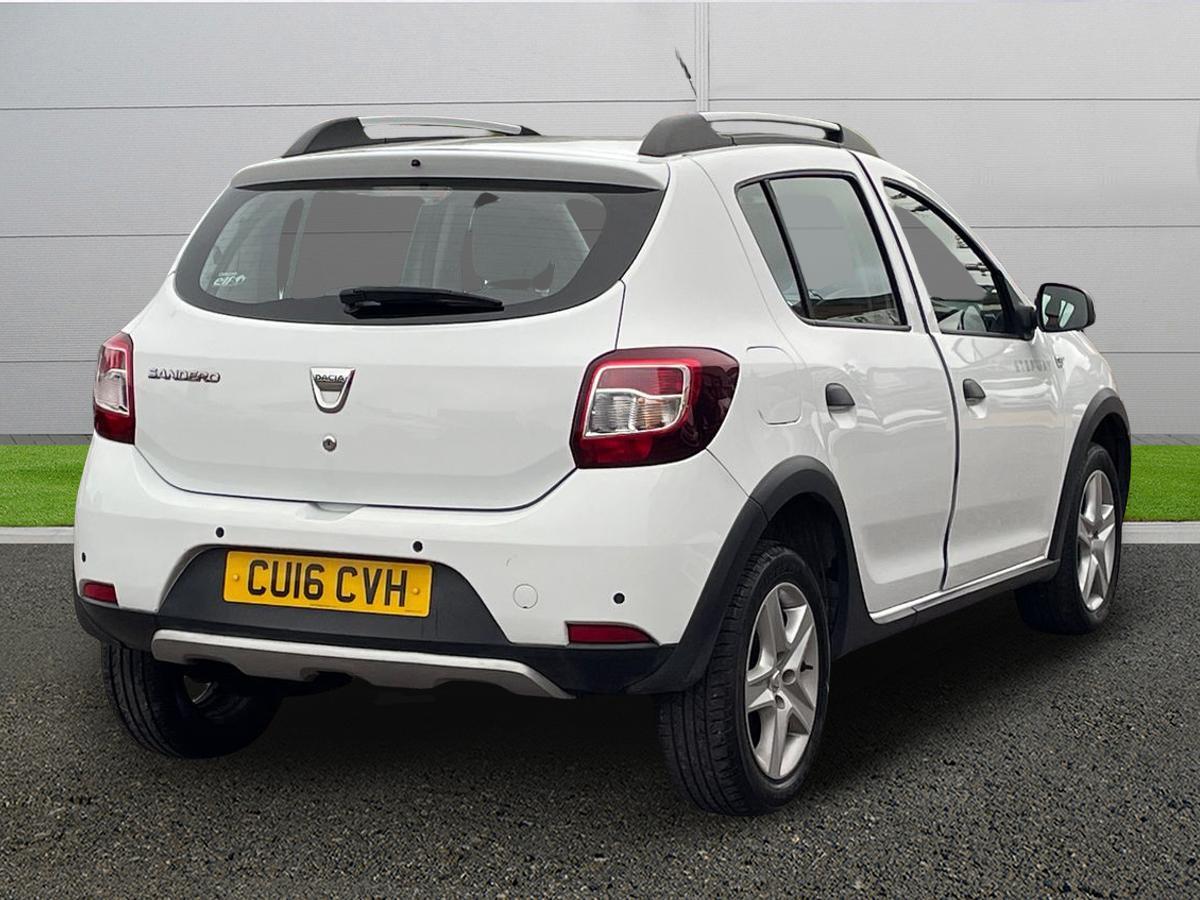 Used Dacia Sandero Stepway 2016 for sale - 76731083: Photo 7