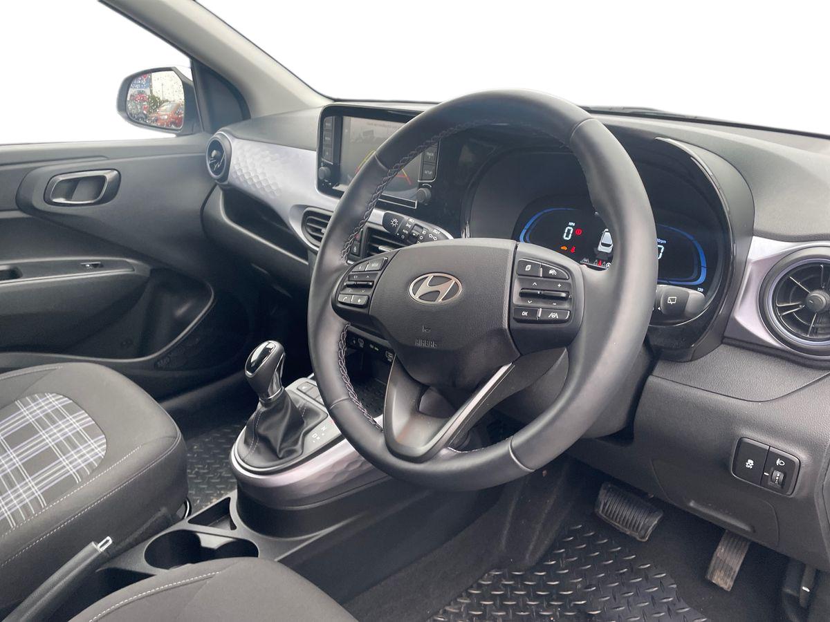 Used Hyundai i10 2024 for sale - 77205589: Photo 15
