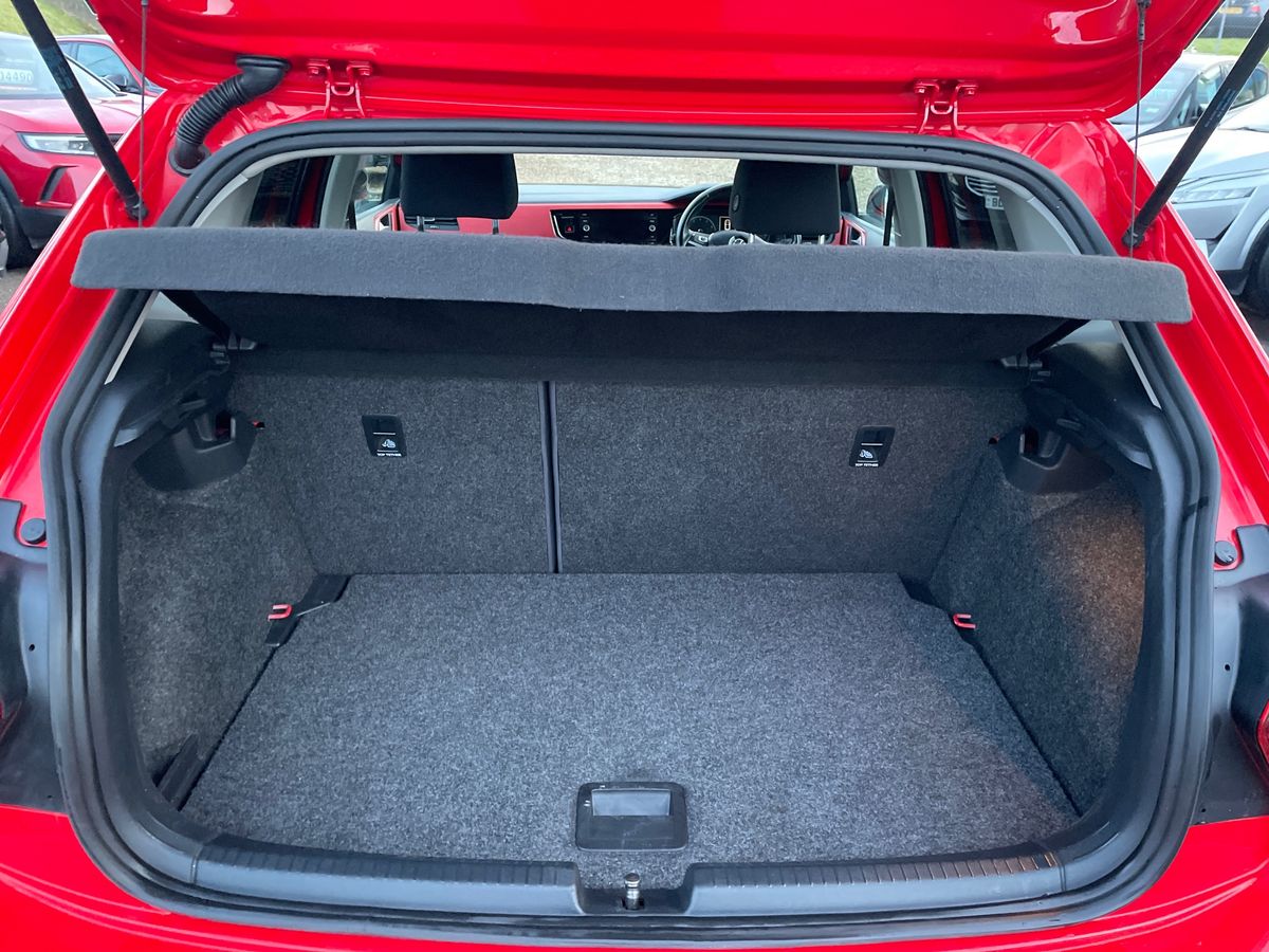 Used Volkswagen Polo 2018 for sale - 77360563: Photo 12