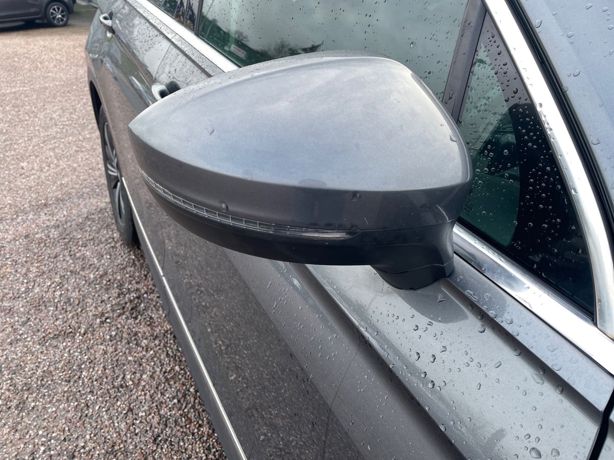 Used Volkswagen Tiguan 2018 for sale - 77321397: Photo 22