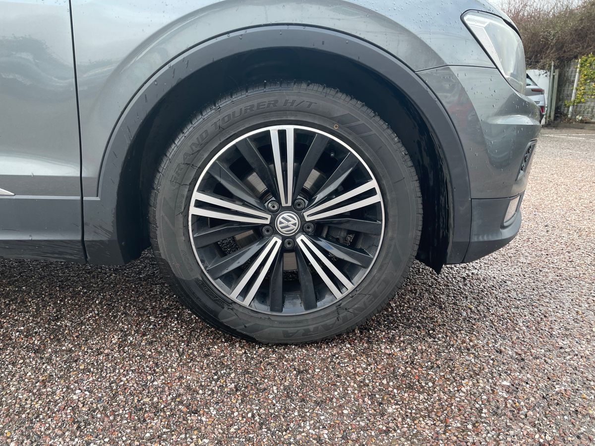 Used Volkswagen Tiguan 2018 for sale - 77321397: Photo 9