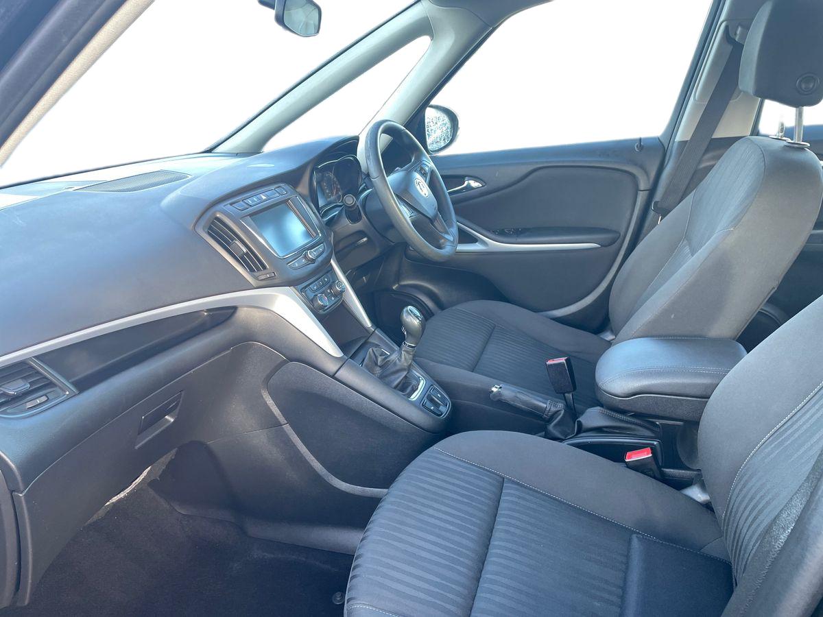 Used Vauxhall Zafira 2017 for sale - 77232117: Photo 10