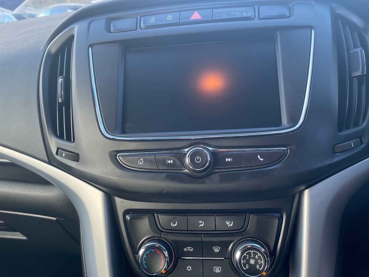 Used Vauxhall Zafira 2017 for sale - 77232117: Photo 18