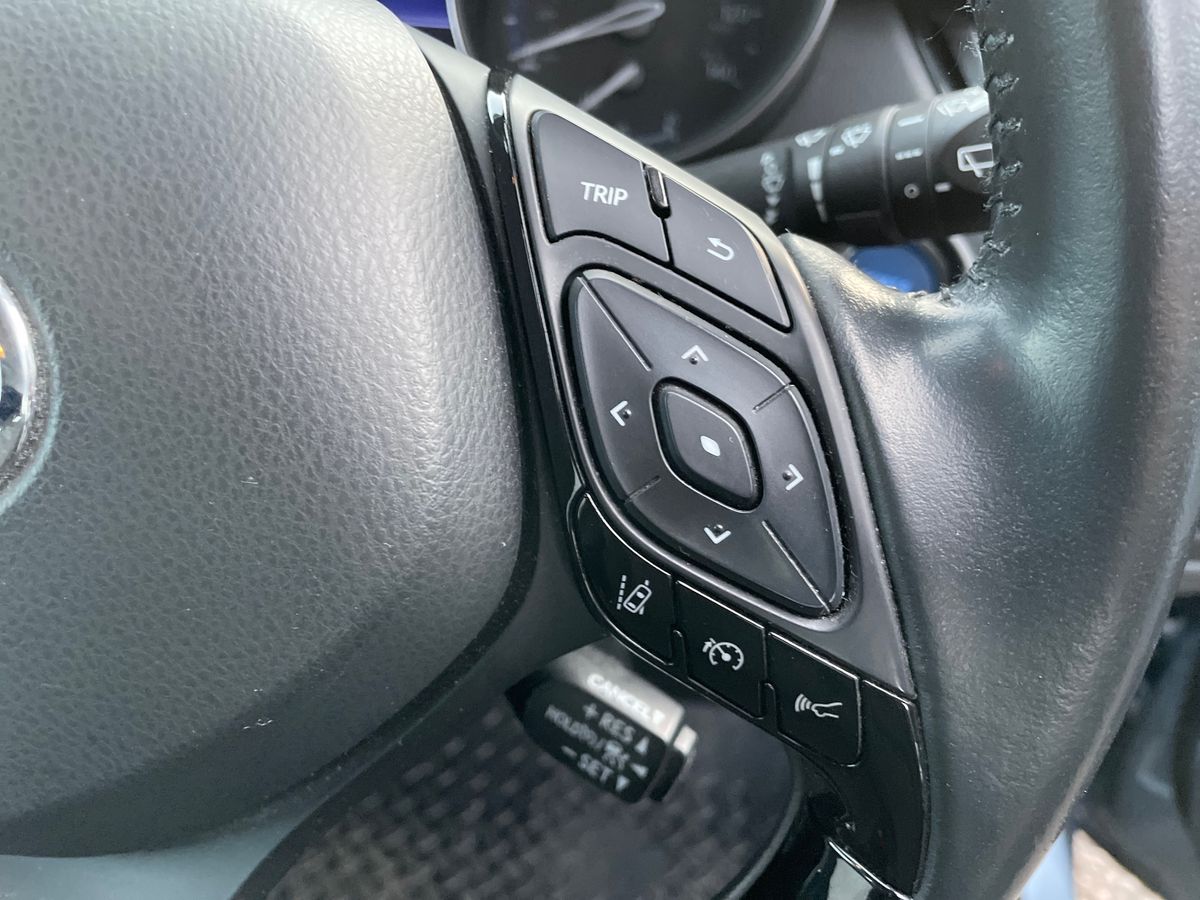 Used Toyota C-HR 2021 for sale - 77133980: Photo 17