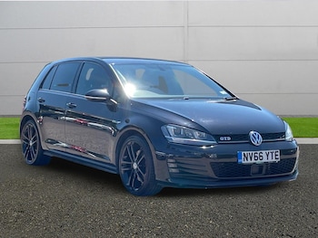 Used Volkswagen Golf 2016 for sale - 79163134: Photo