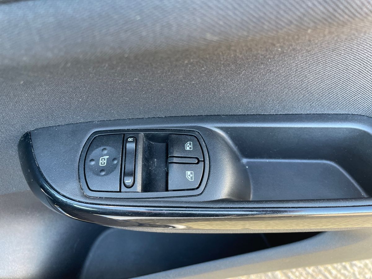 Used Vauxhall Corsa 2019 for sale - 77942030: Photo 20