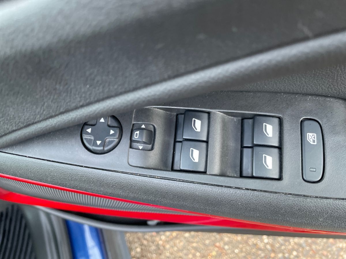 Used Vauxhall Crossland 2021 for sale - 77157980: Photo 20