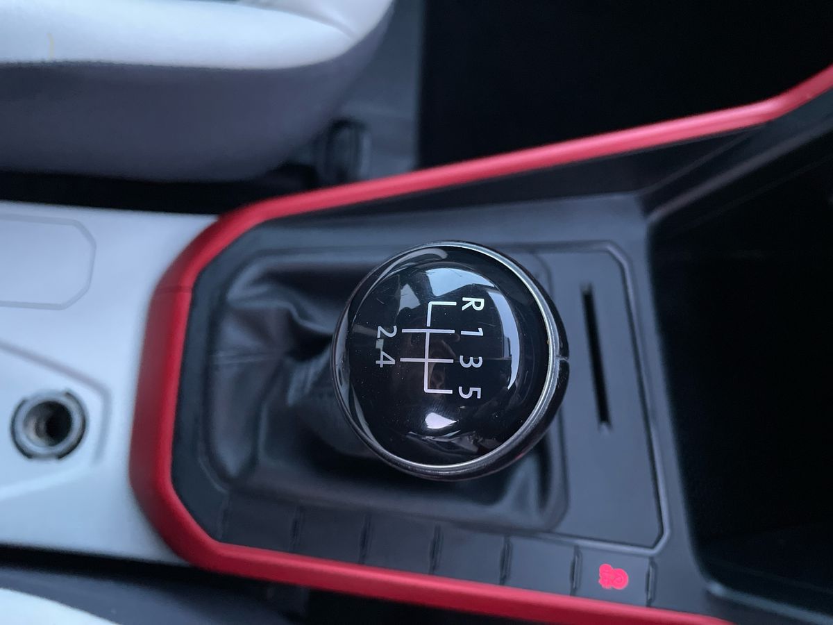 Used Volkswagen Polo 2018 for sale - 77134023: Photo 24