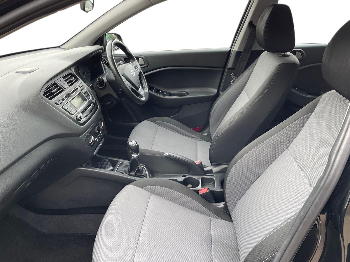 Used Hyundai i20 2017 for sale - 78055202: Photo 10