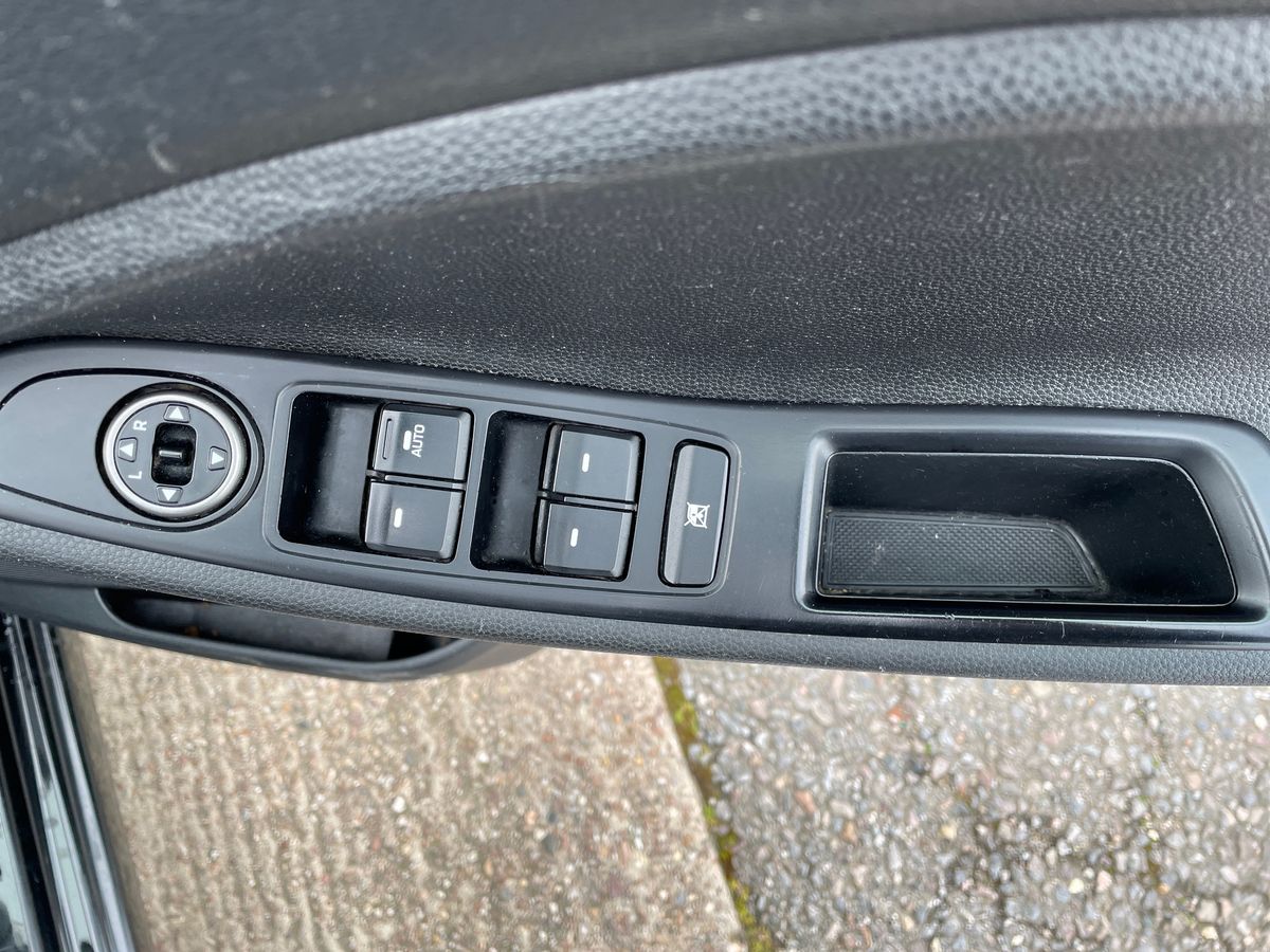 Used Hyundai i20 2017 for sale - 78055202: Photo 20