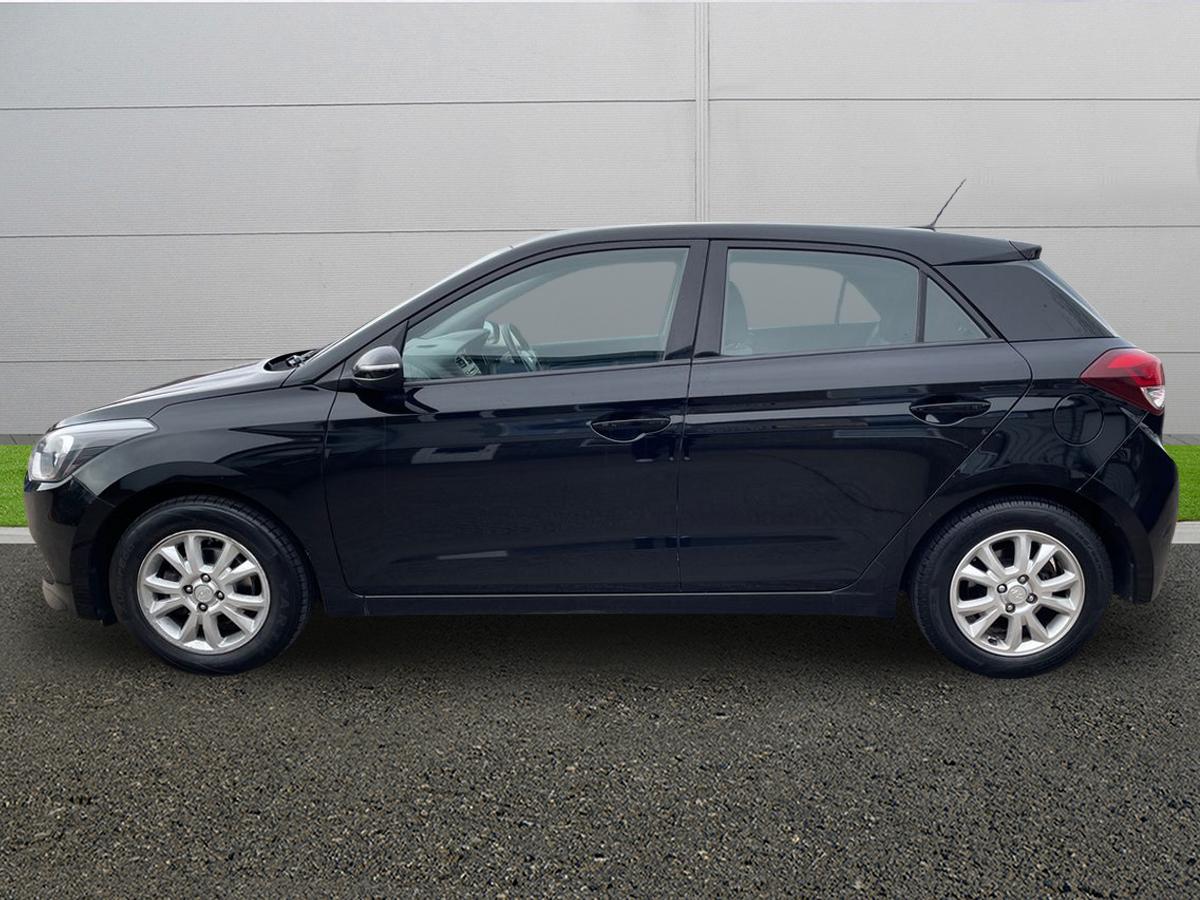 Used Hyundai i20 2017 for sale - 78055202: Photo 4
