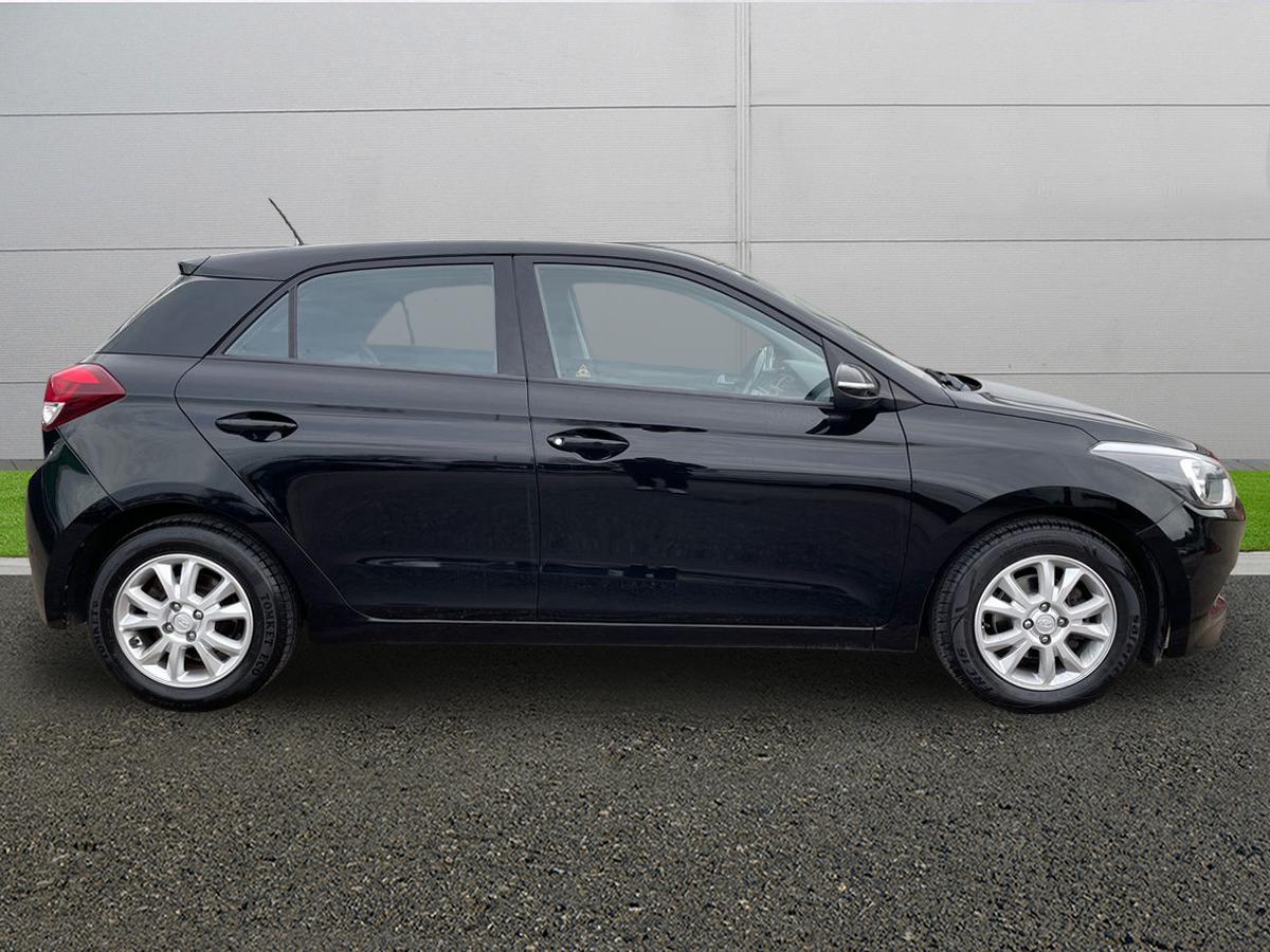 Used Hyundai i20 2017 for sale - 78055202: Photo 8