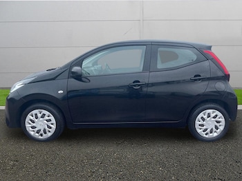 Used Toyota AYGO 2019 for sale - 78129004: Photo