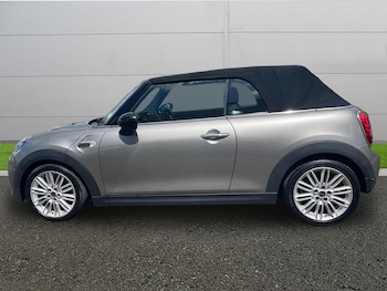Used MINI Convertible 2018 for sale - 78786109: Photo