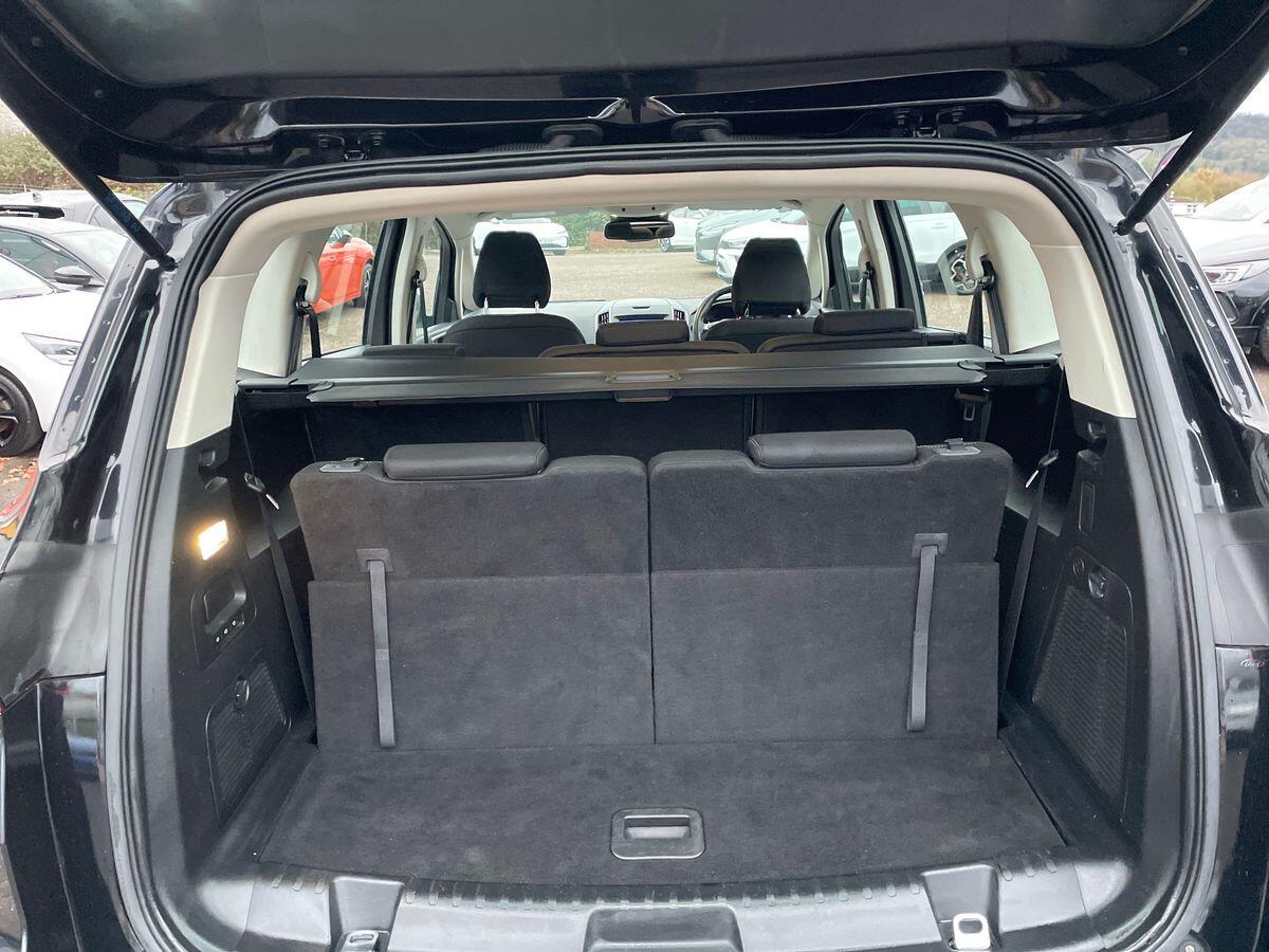 Used Ford S-Max 2020 for sale - 76765360: Photo 12