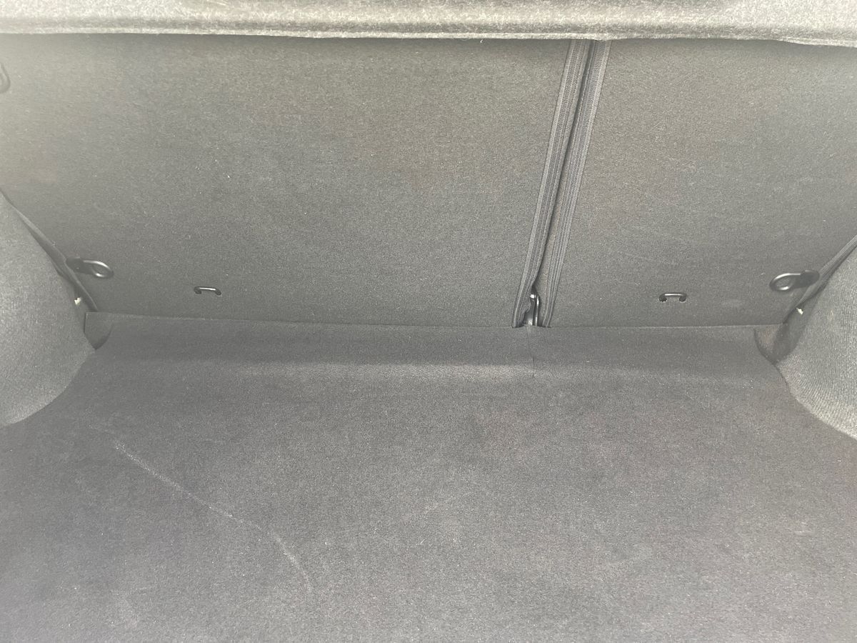 Used Peugeot 208 2017 for sale - 77927375: Photo 12