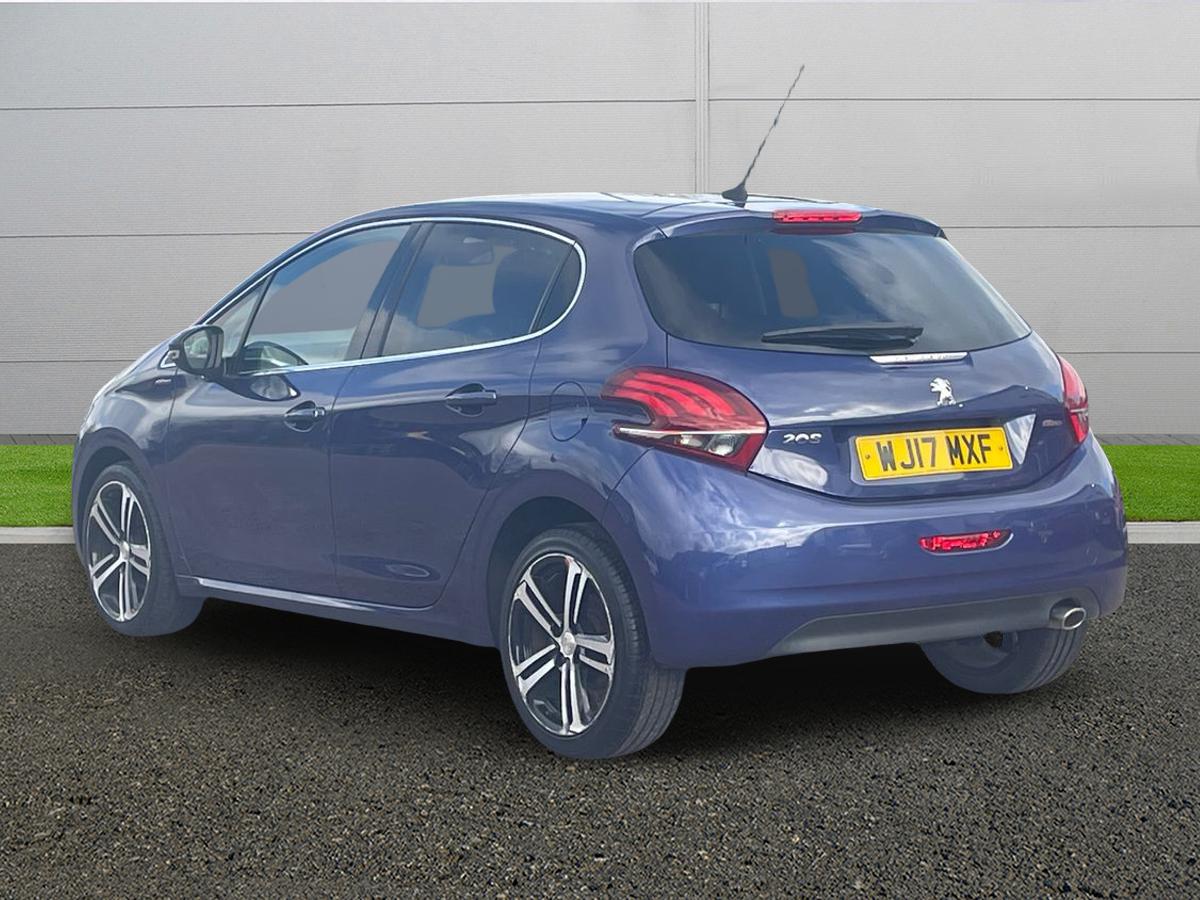 Used Peugeot 208 2017 for sale - 77927375: Photo 5