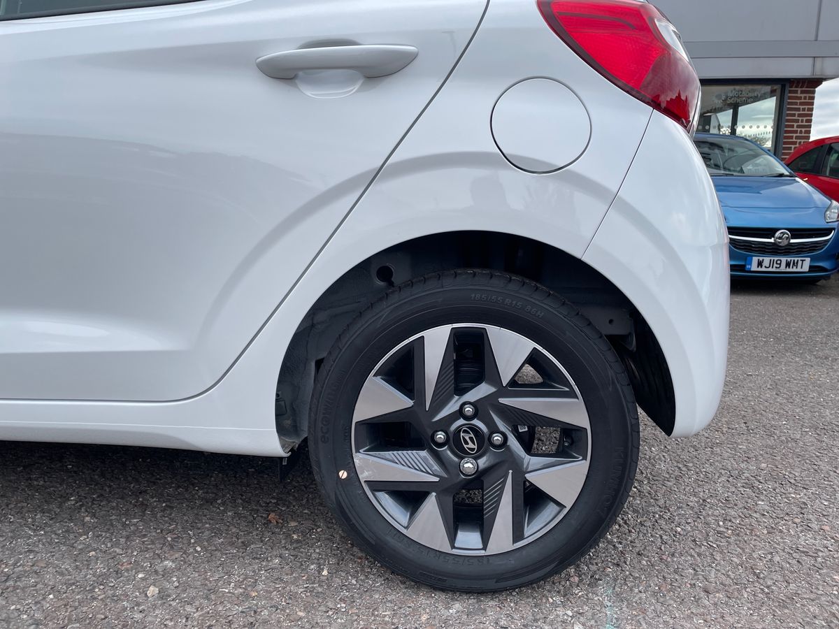 Used Hyundai i10 2025 for sale - 77002622: Photo 9