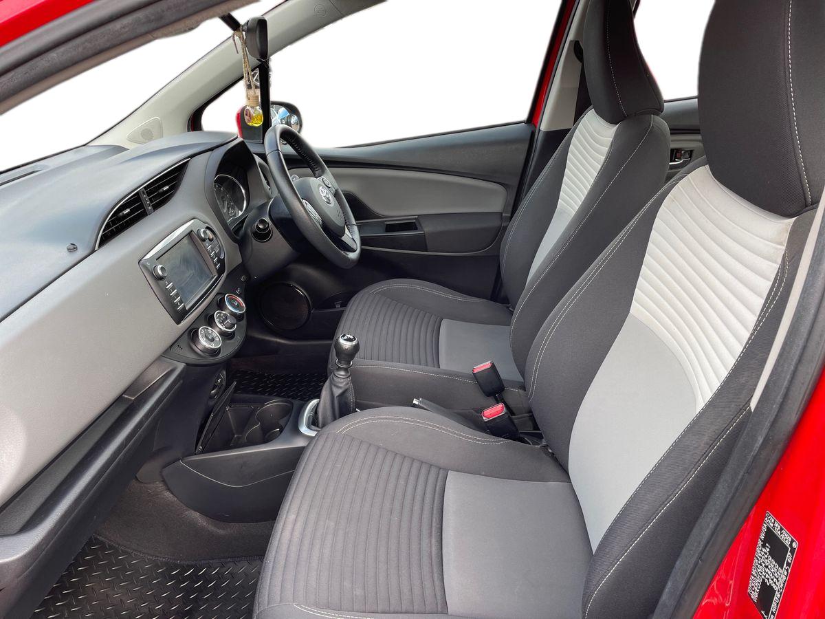 Used Toyota Yaris 2019 for sale - 77634697: Photo 10