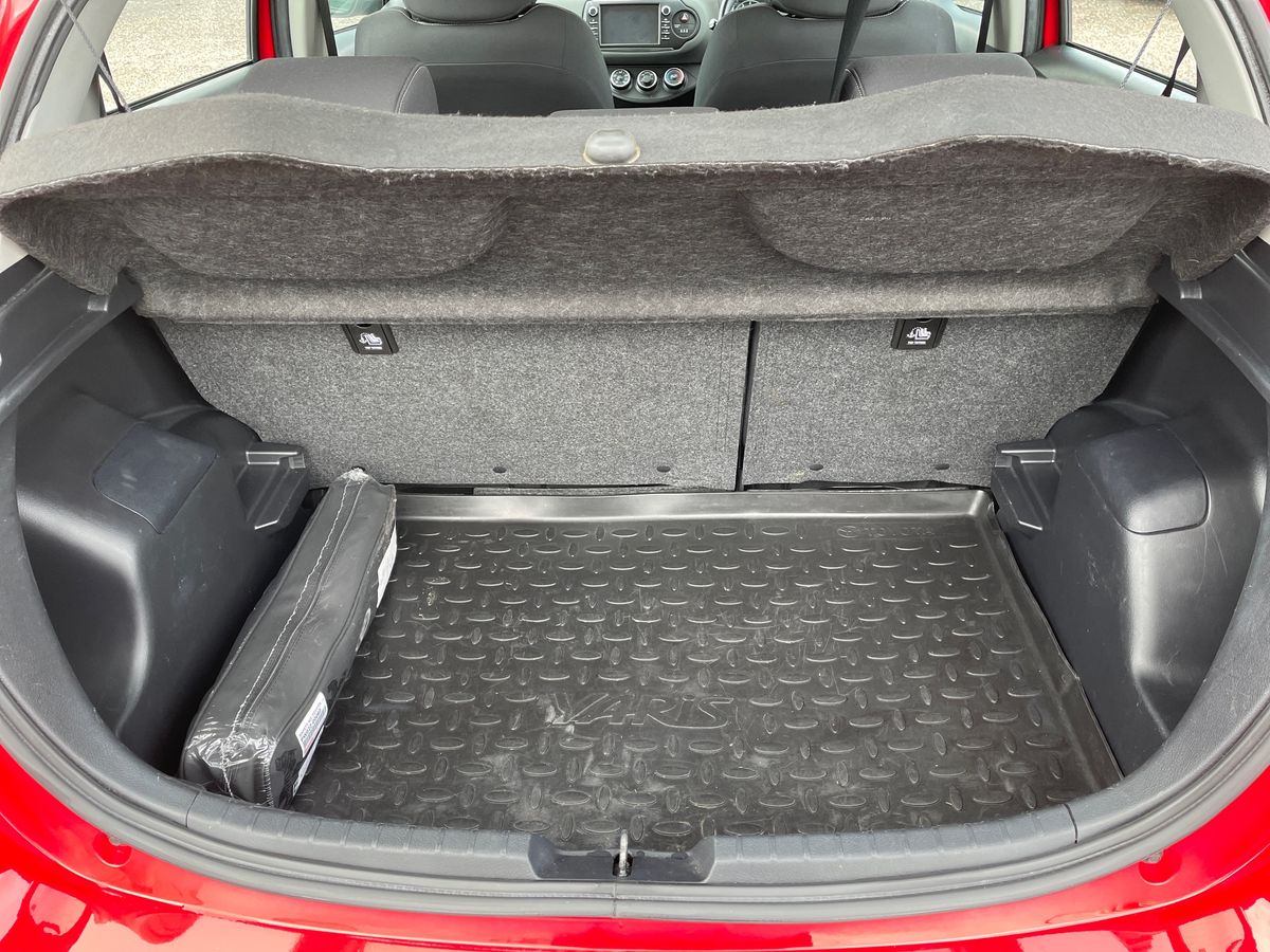 Used Toyota Yaris 2019 for sale - 77634697: Photo 12