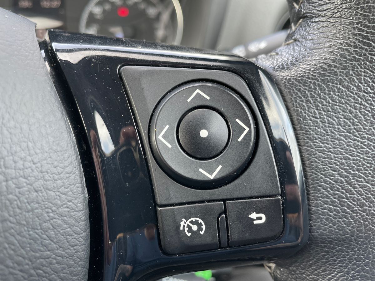 Used Toyota Yaris 2019 for sale - 77634697: Photo 17