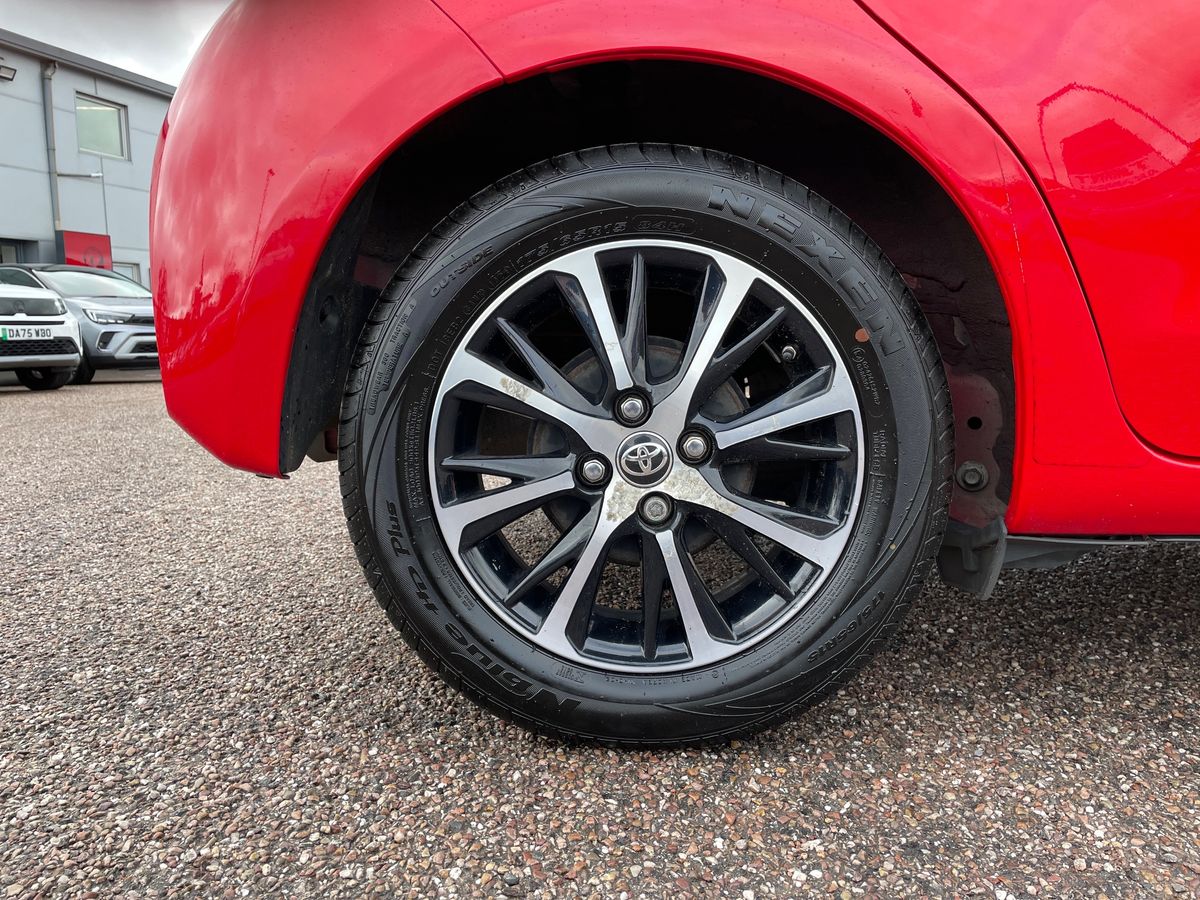 Used Toyota Yaris 2019 for sale - 77634697: Photo 9