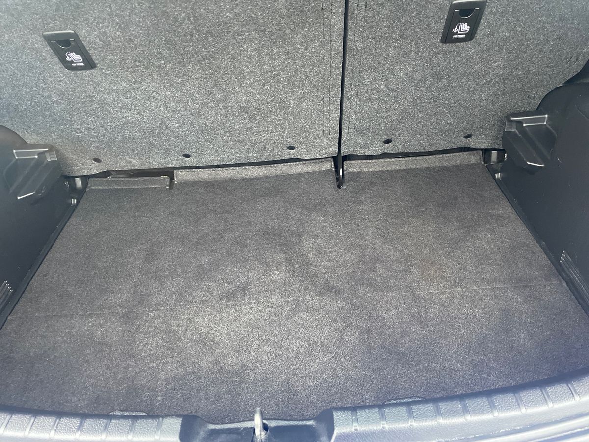 Used Toyota Yaris 2018 for sale - 77205655: Photo 12