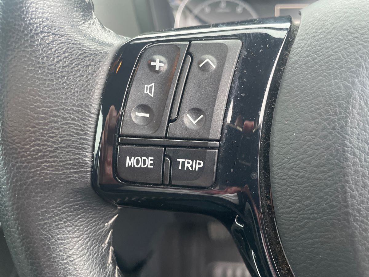 Used Toyota Yaris 2018 for sale - 77205655: Photo 16